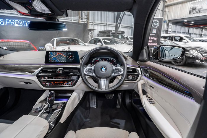 2018 BMW 5 Series 540i M Sport G30 Carbon Black