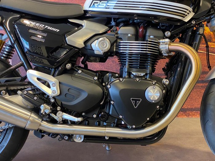 2025 Triumph Speed Twin 1200 RS Speed Twin Black
