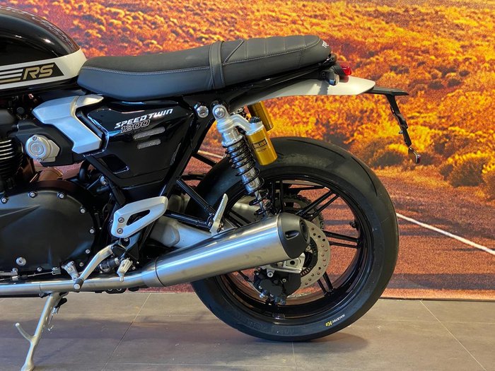 2025 Triumph Speed Twin 1200 RS Speed Twin Black