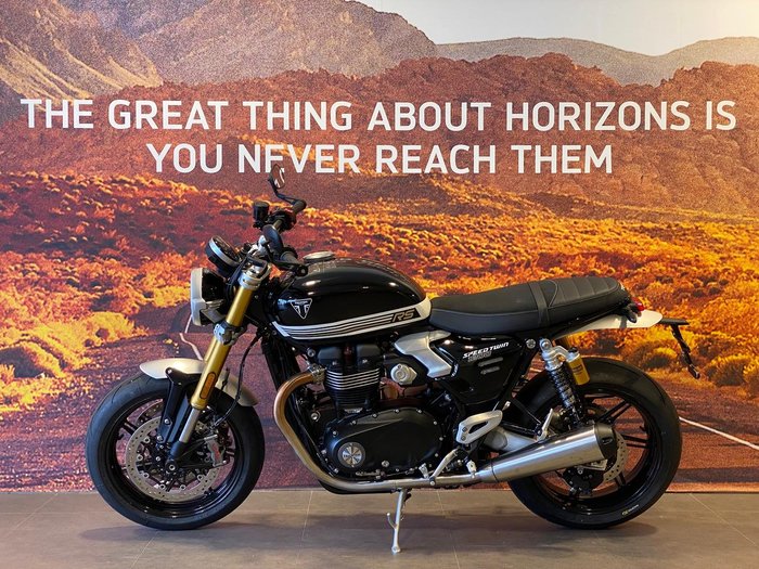 2025 Triumph Speed Twin 1200 RS Speed Twin Black