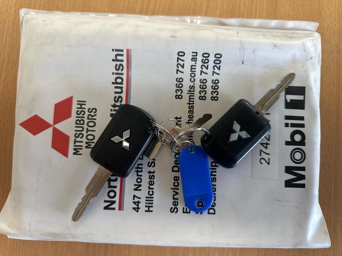 2022 Mitsubishi Triton GLX-R MR MY22 4X4 Dual Range White Diamond