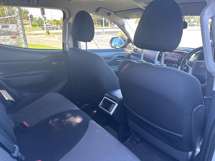 2022 Mitsubishi Triton GLX-R MR MY22 4X4 Dual Range White Diamond