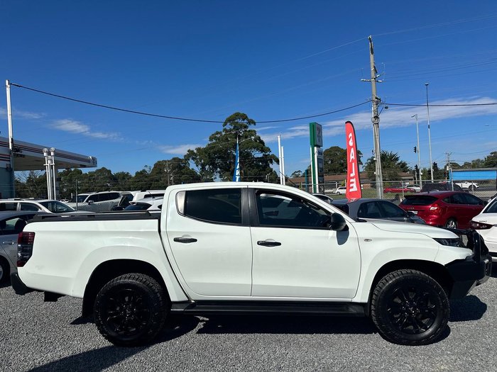 2022 Mitsubishi Triton GLX-R MR MY22 4X4 Dual Range White Diamond