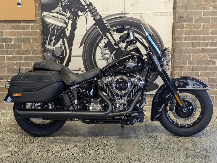 2026 Harley-Davidson Heritage Classic 117 (FLHC)