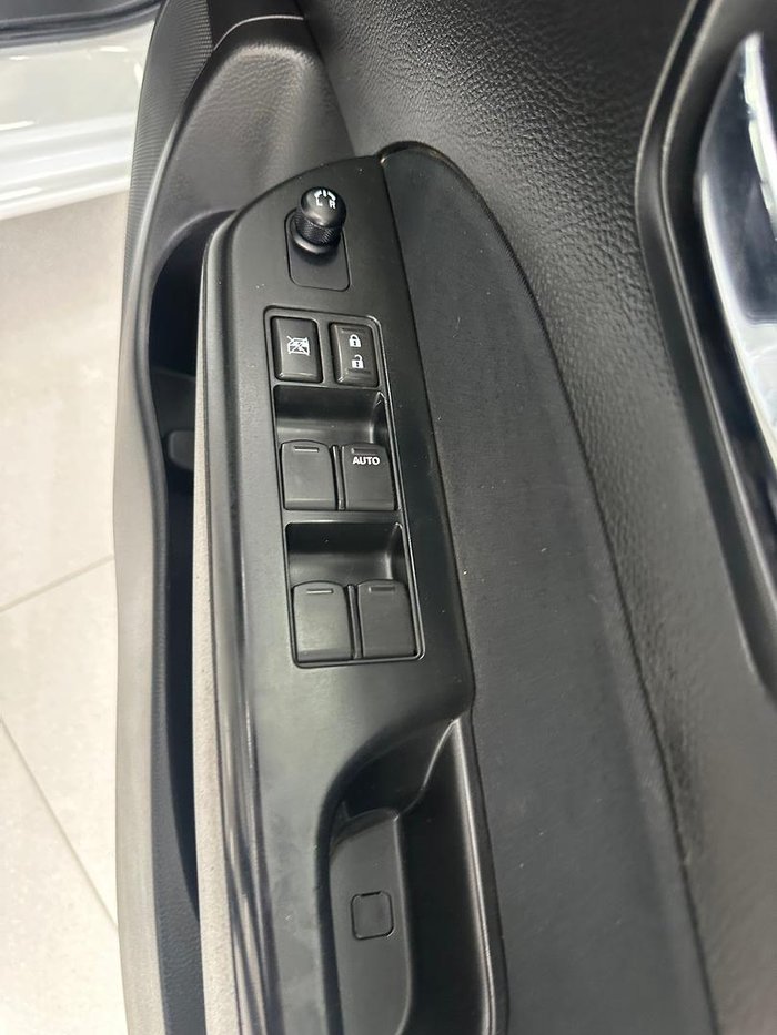 2016 Suzuki Swift GL FZ MY15 Snow White