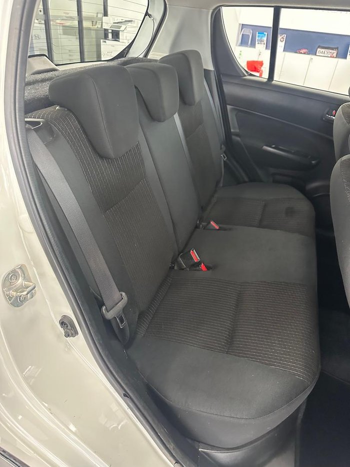 2016 Suzuki Swift GL FZ MY15 Snow White