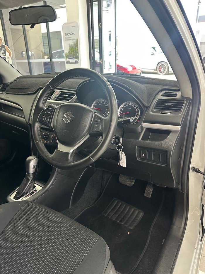 2016 Suzuki Swift GL FZ MY15 Snow White