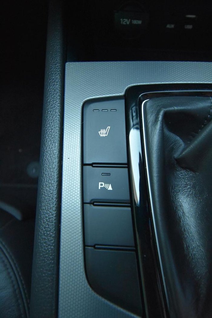 2015 Hyundai Genesis