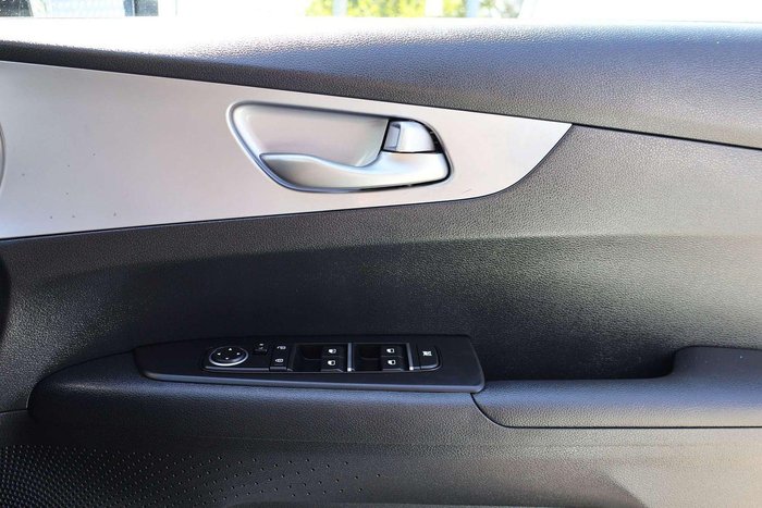2024 Kia Cerato S