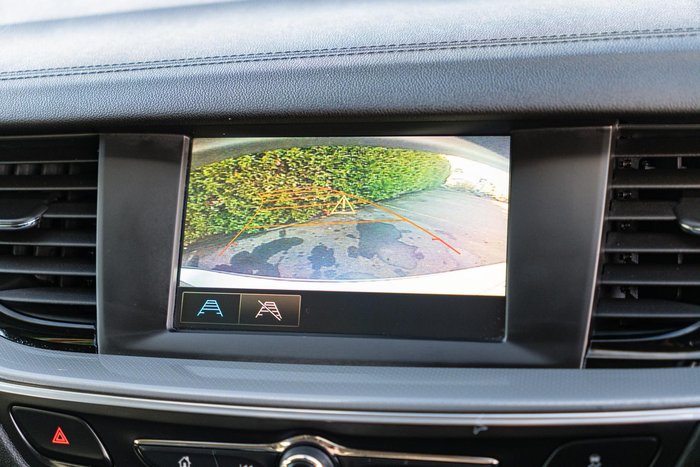 2018 Holden Commodore LT