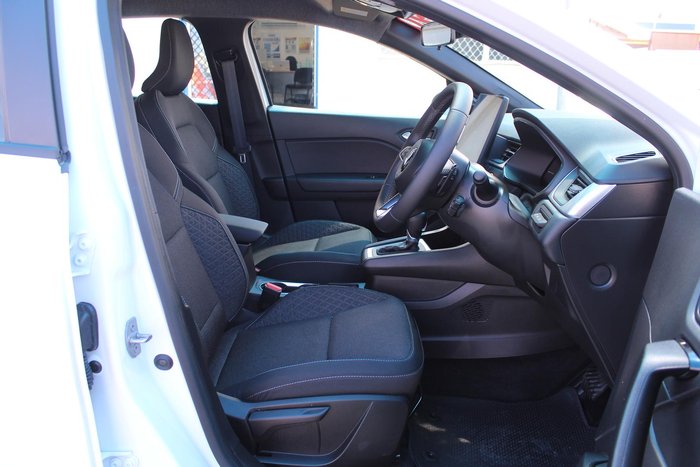 2025 Mitsubishi ASX LS