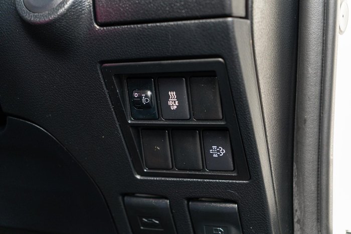 2019 Toyota Hilux SR GUN126R 4X4 Dual Range Glacier White