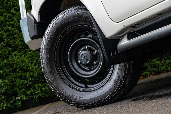2019 Toyota Hilux SR GUN126R 4X4 Dual Range Glacier White