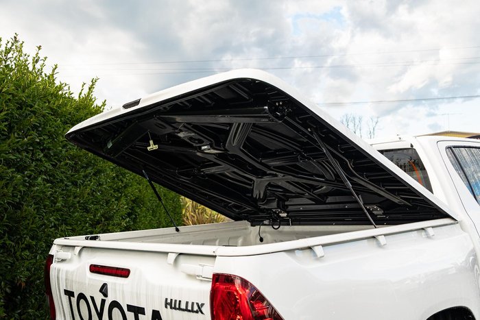2019 Toyota Hilux SR GUN126R 4X4 Dual Range Glacier White
