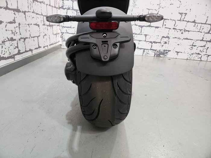 2025 Triumph Rocket 3 R Storm Rocket Black