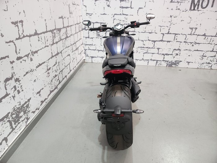 2025 Triumph Rocket 3 R Storm Rocket Black