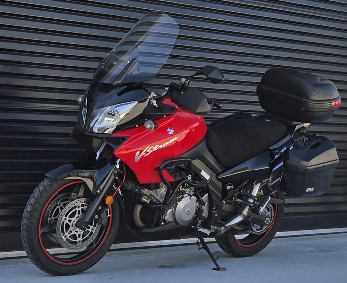 2012 Suzuki V-Strom 1000 (DL1000) V-Strom Red