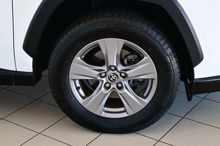 2024 Toyota RAV4 GX