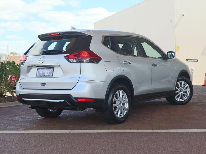 2019 Nissan X-TRAIL ST