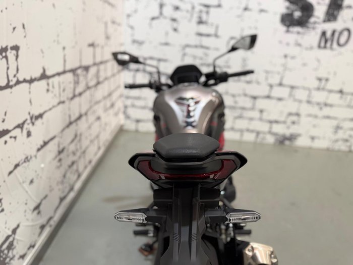 2025 Kawasaki Z900 (ZR900S) Z Grey