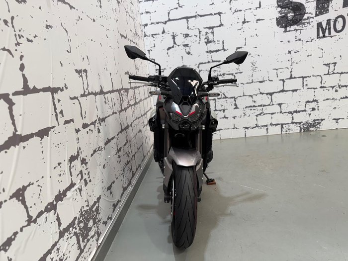 2025 Kawasaki Z900 (ZR900S) Z Grey