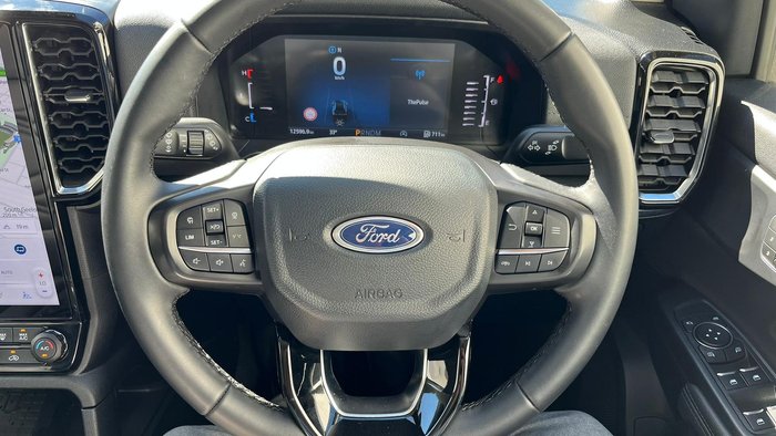 2025 Ford Everest Trend