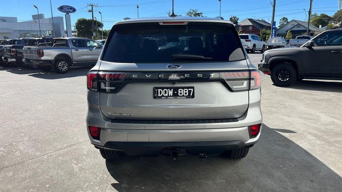 2025 Ford Everest Trend