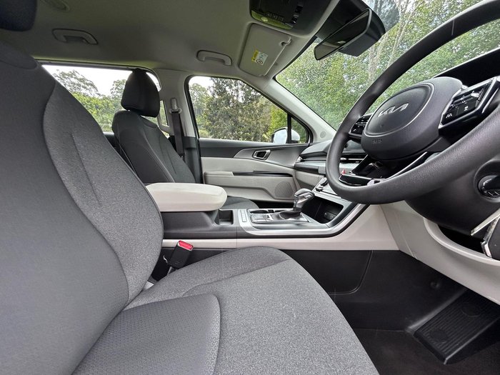2022 Kia Carnival S