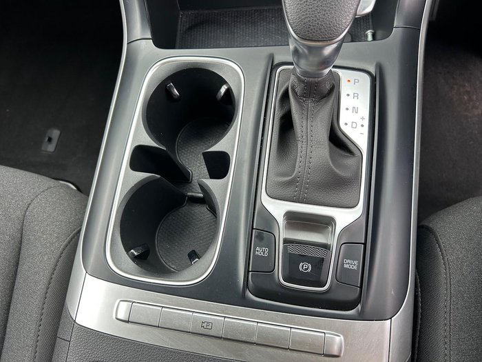 2022 Kia Carnival S