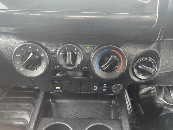 2022 Toyota Hilux SR GUN126R 4X4 Dual Range Glacier White