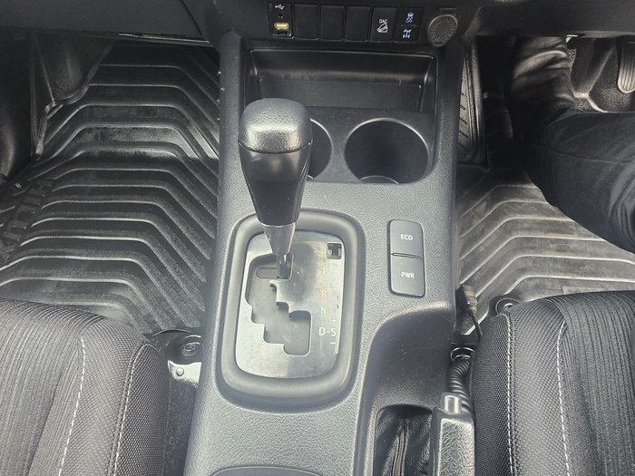 2022 Toyota Hilux SR GUN126R 4X4 Dual Range Glacier White