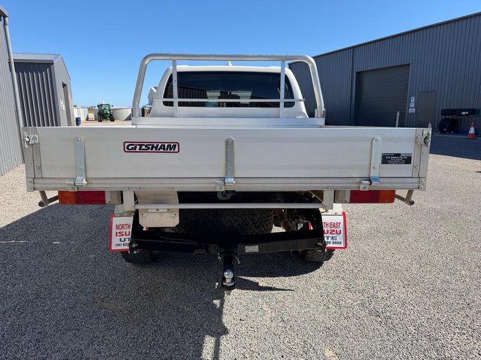 2023 Toyota Hilux SR