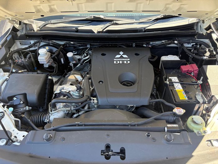 2019 Mitsubishi Triton GLX