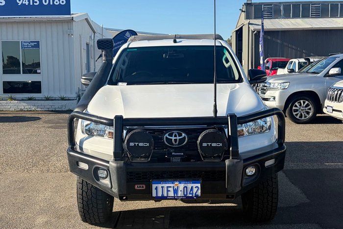 2018 Toyota Hilux SR