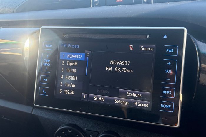 2018 Toyota Hilux SR