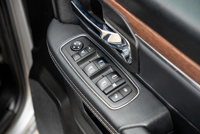 2020 RAM 1500 Laramie DS MY20 4X4 Dual Range Billet Silver