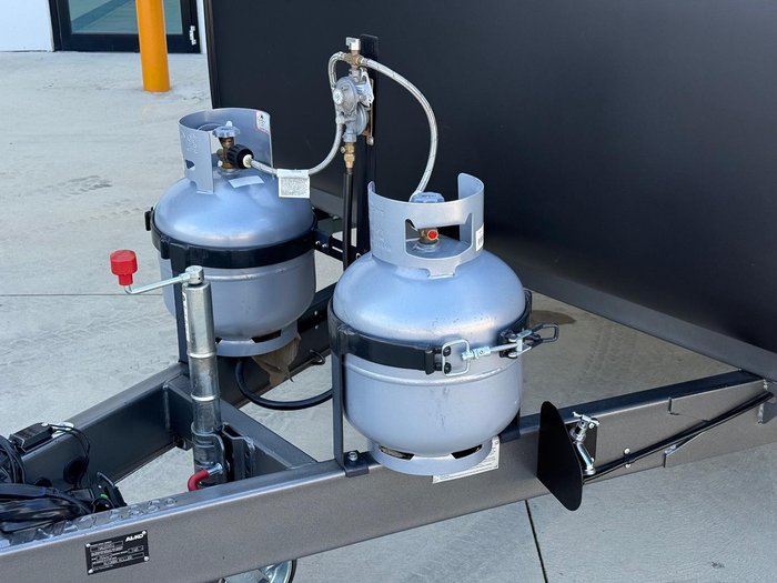 2025 New Age Caravans Manta Ray Mr18er My26