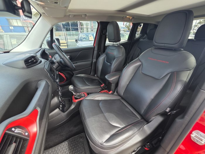 2015 Jeep Renegade Trailhawk