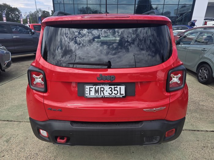 2015 Jeep Renegade Trailhawk
