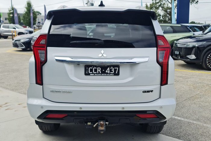 2022 Mitsubishi Pajero Sport GSR