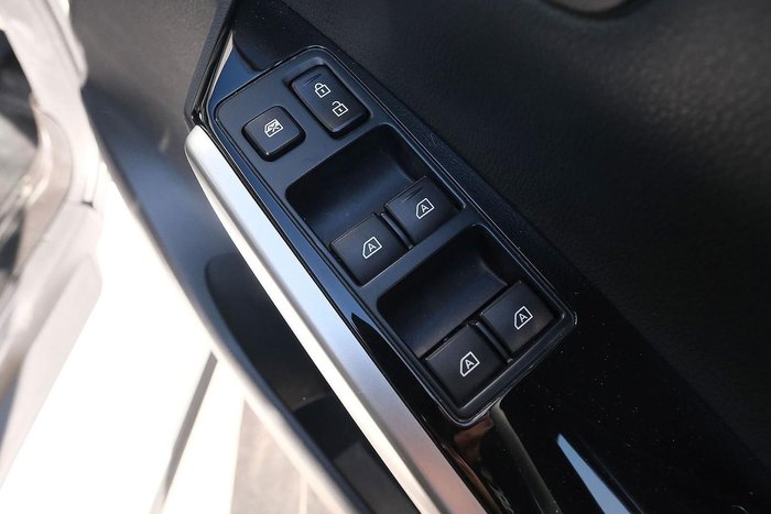 2022 Mitsubishi Pajero Sport GSR