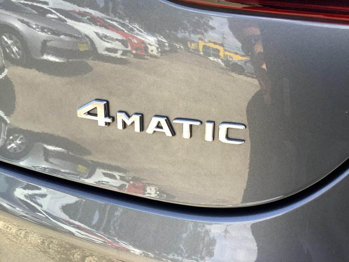 2022 Mercedes-Benz GLC-Class GLC300