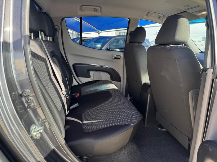 2013 Mitsubishi Triton GLX-R