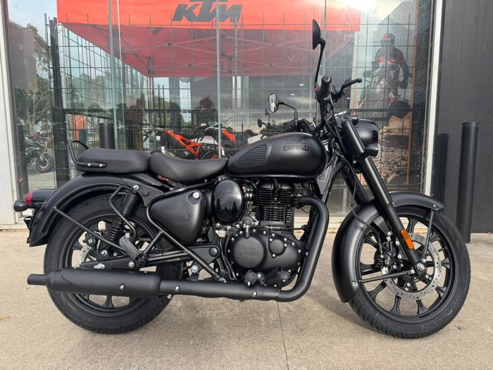 2026 Royal Enfield (see Also Enfiel 2026 Royal Enfield CLASSIC 350 BLACK