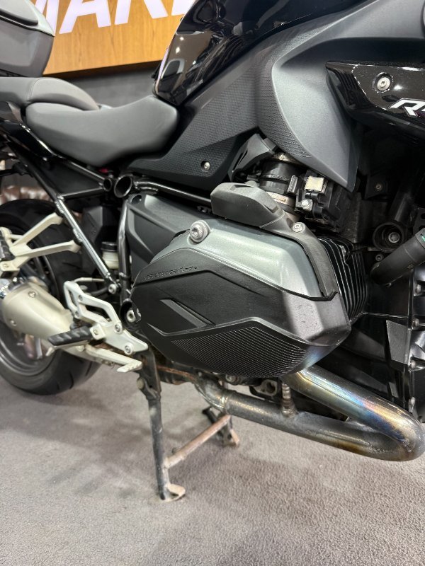 2017 BMW Motorrad Bmw 1200cc R 1200 RS (17-08) BLACK STORM METALLIC