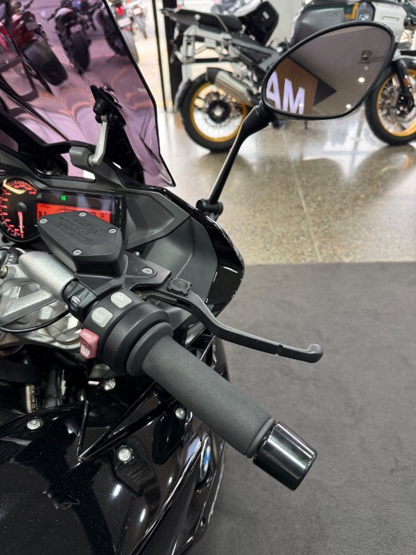 2017 BMW Motorrad Bmw 1200cc R 1200 RS (17-08) BLACK STORM METALLIC