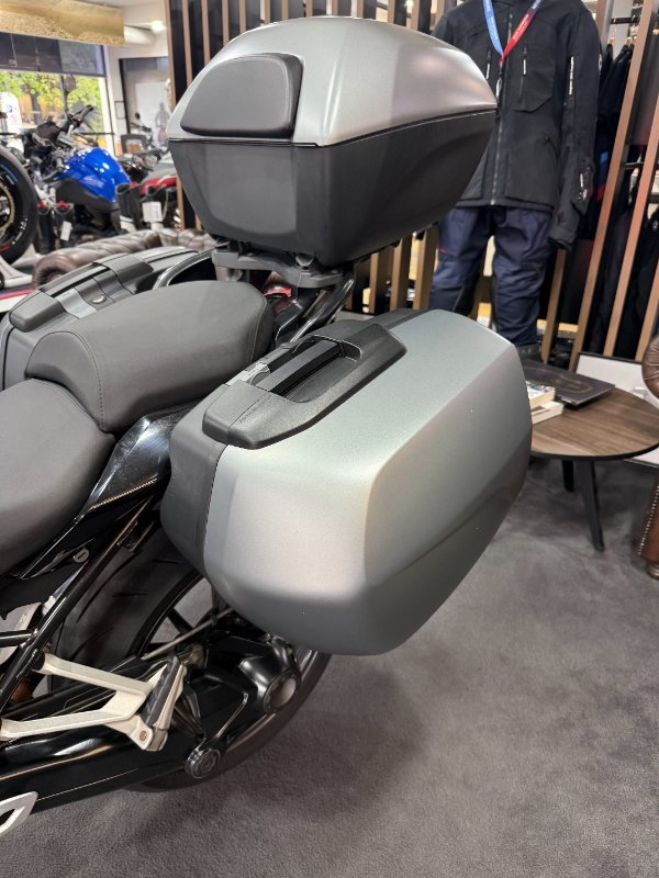 2017 BMW Motorrad Bmw 1200cc R 1200 RS (17-08) BLACK STORM METALLIC