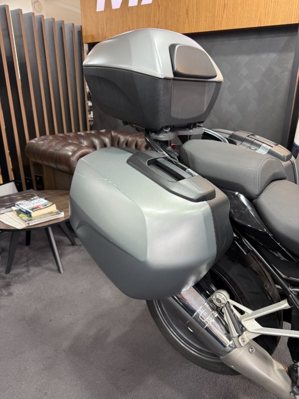 2017 BMW Motorrad Bmw 1200cc R 1200 RS (17-08) BLACK STORM METALLIC