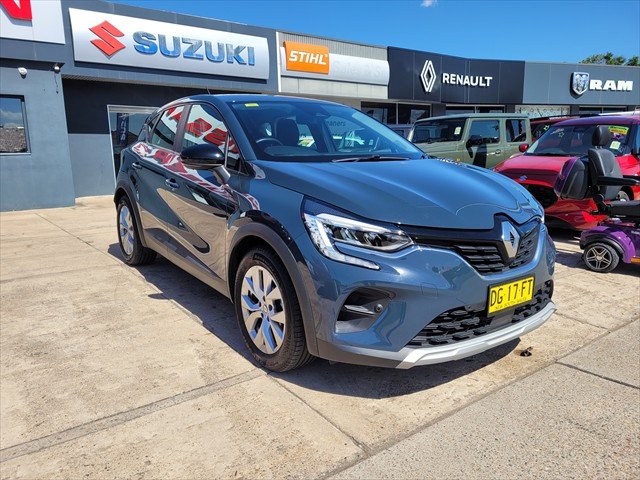 2022 RENAULT CAPTUR