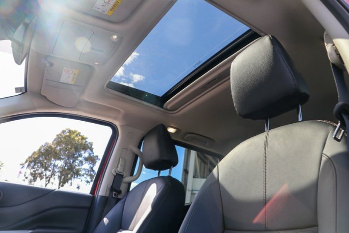 2025 Nissan Navara ST-X DUAL CAB